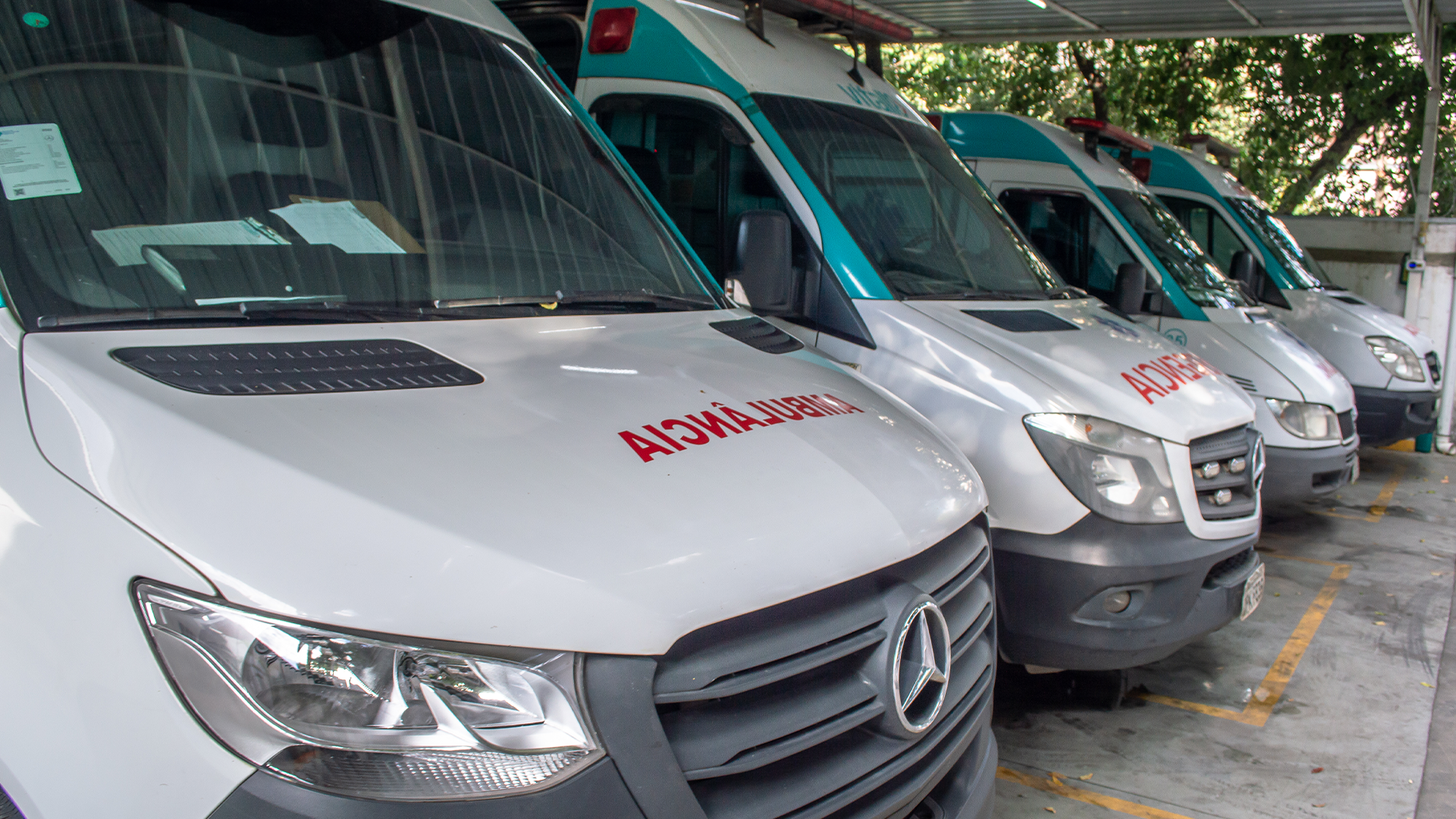 Ambulância UTI móvel Vitalle em Governador Valadares